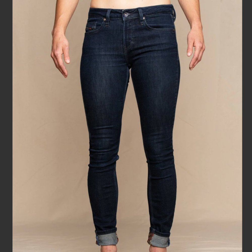 Meridian Line Momentum Velocity Skinny Jean- 6